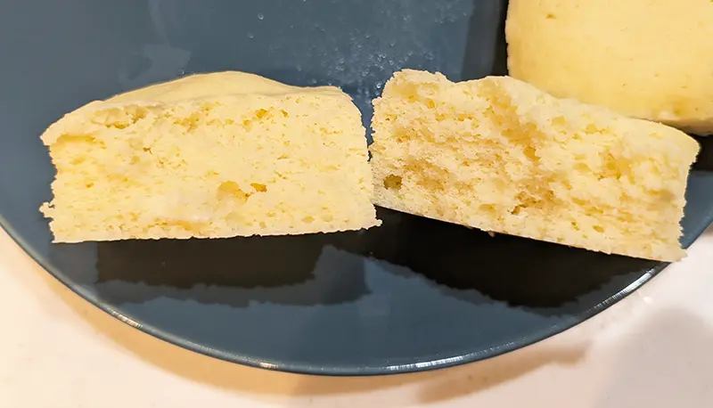 完成したケーキの断面